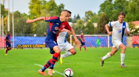 A Szpari és Zoran Kostic is az élen